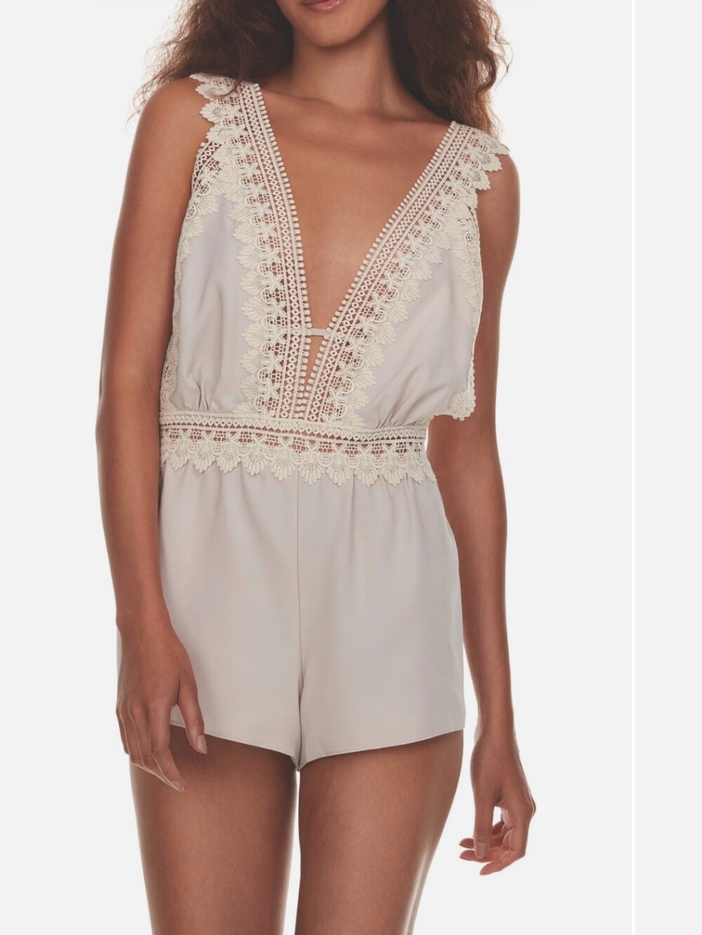 Flora Nikrooz Lace Trim V-Neck Romper‎ Ivory Sleeveless Strappy Back Q80691 L